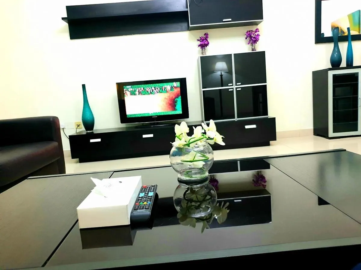 Fortune Classic Hotel Apartment, Dubai Airport ,Near Dafza Metro Station Aparthotel